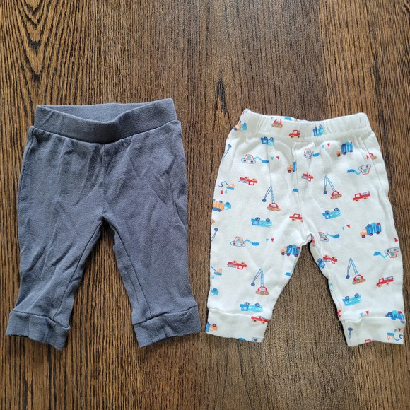 Bundle/Lot of Boy's Bodysuits, Romper, Pants, Pj's Size Boy's 3-6 Months - Picture 6 of 10
